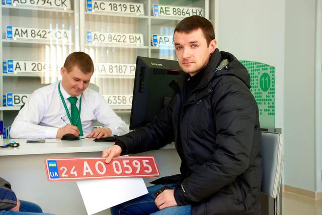 Новий сервісний центр МВС відкрили в Черкасах 05