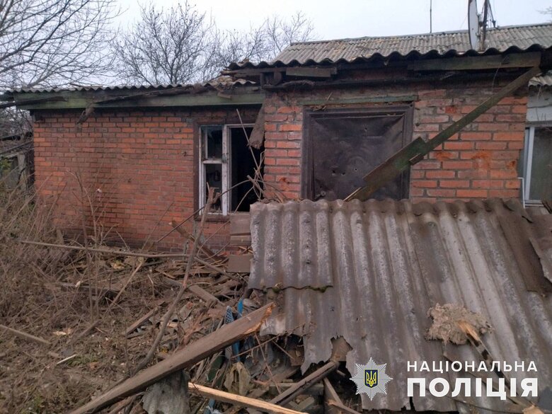 Последствия вражеских обстрелов Донетчины: повреждены гражданские объекты, есть раненые 03