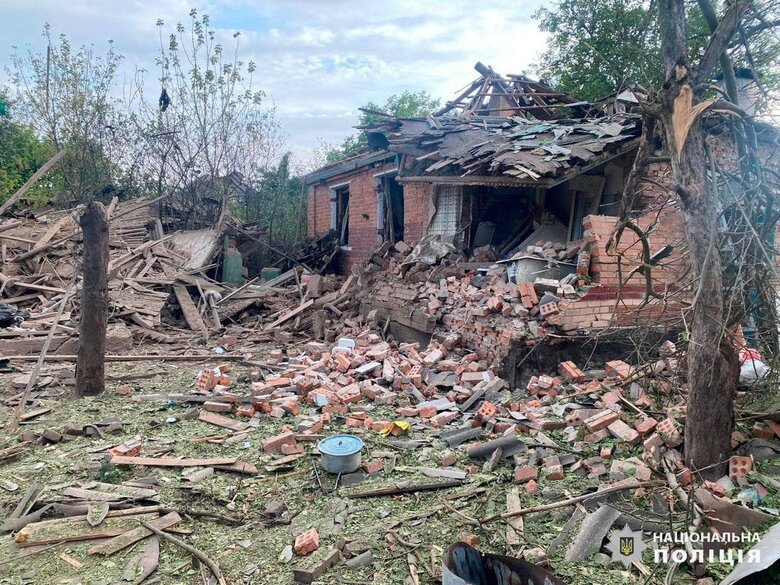 Наслідки обстрілу Ізюму