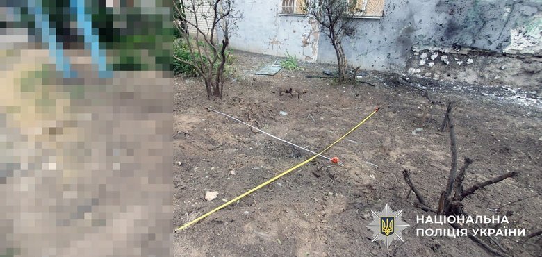 Поліцейський, медики та комунальники постраждали на Херсонщні