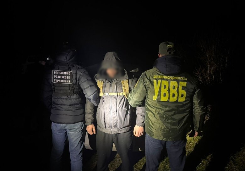 На кордоні зі Словаччиною затримали 18-річного переправника та його "клієнта"