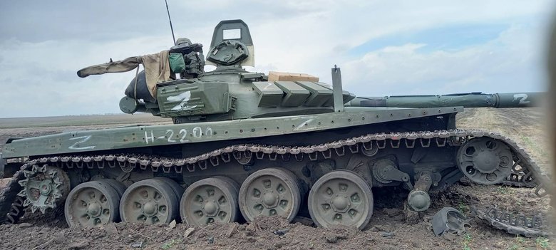 In Eastern direction in one of fights enemy suffered heavy losses, - OC East 02