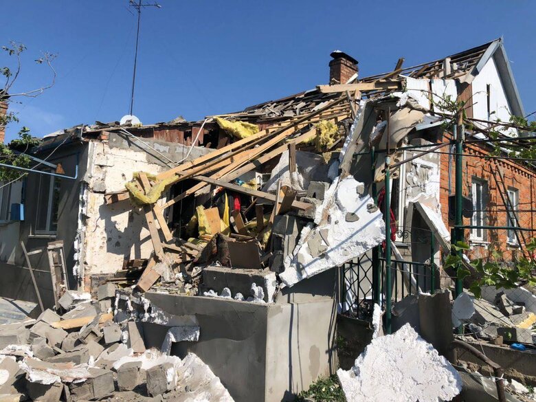 Russians shelled Nikopol with heavy artillery 03