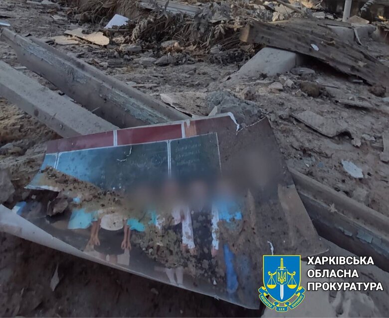 Russians shelled Borova and Hlushkivka villages 01
