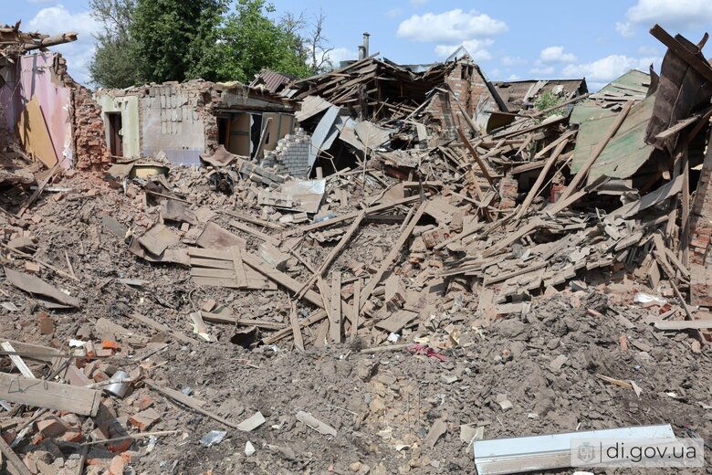 Russia shelled Tsupivka with KAB missiles on 10 June 2025
