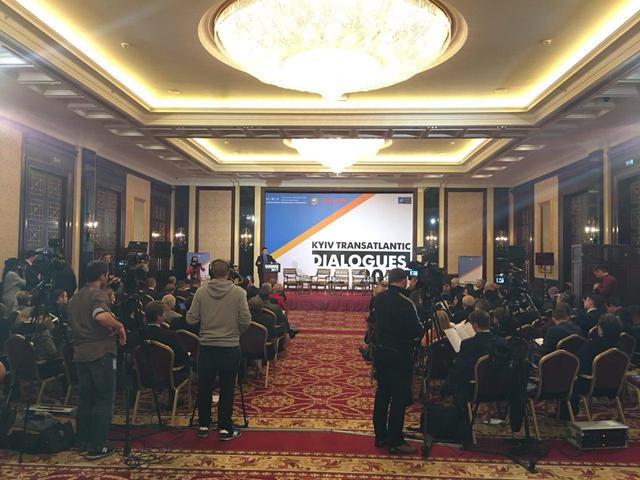 У Києві відбулася конференція Україна-НАТО 01