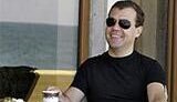 Россия горит, а Медведев в Сочи: &amp;quot;Надеюсь йогой позаниматься, стал осваивать велосипед, читаю с IPad, может и рыбу половим с премьер-министром...&amp;quot;