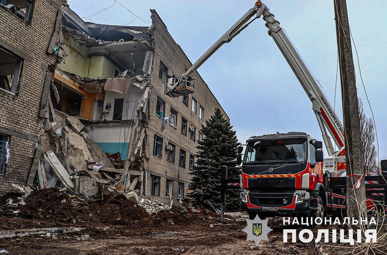 Лікарня у Селидовому після ворожих ракетних ударів 02