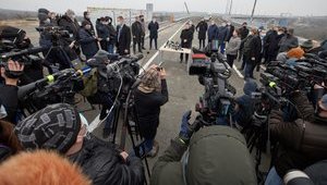 Українські вертольоти вперше полетіли на вітчизняних лопатях. Сьогодні були випробування, - Зеленський