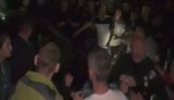 "Це - маніяк, а не дитина! І пускати його в школу?!", - жителі села на Закарпатті перекрили дорогу, вимагаючи заарештувати підлітка, підозрюваного у вбивстві свого ровесника. ВIДЕО