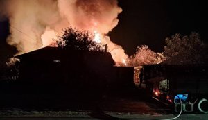 З вечора ворог атакував Чернігівщину: зафіксовано понад 60 атак, пошкоджено будинки та інфраструктуру. ФОТОрепортаж