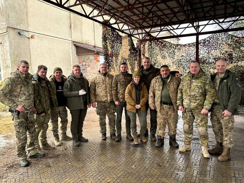 Допомога Кличка фронту