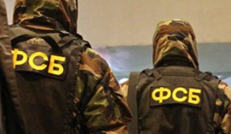 Russian ‘law enforcers’ run manhunt at Simferopol’s central market, detain journalist and human rights activist, - lawyer Kurbedinov
