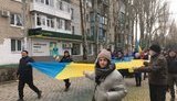 Жителі Голої Пристані вийшли на мітинг проти російських окупантів. ВІДЕО+ФОТОрепортаж