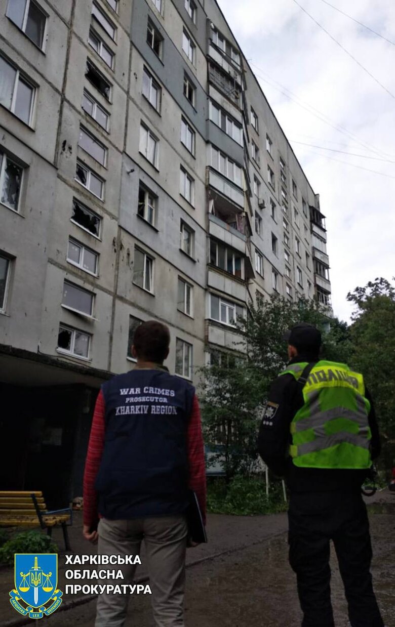 Наслідки ворожого обстрілу Чугуєва 03