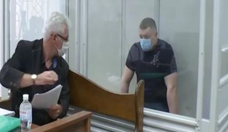 Справа про продаж волонтерам неіснуючих автомобілів сином депутата Київради Швидкого вже понад 2 роки розглядається в суді. ВIДЕО