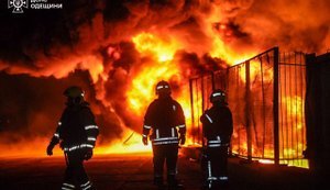 Враг ночью целился по энергетике и железной дороге: 29 ракет, из них почти половина – баллистические, 480 дронов, - Зеленский. ФОТОРЕПОРТАЖ