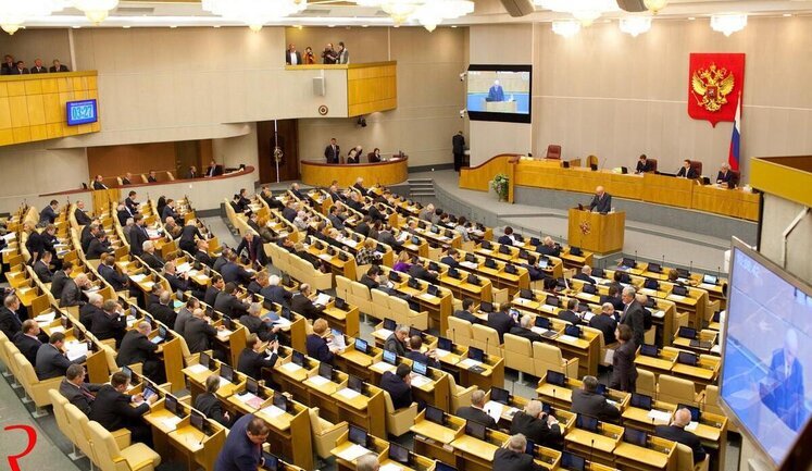 Госдума РФ запретила денежные переводы в Украину (обновлено)