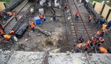 Движение между станциями "Лесная" и "Академгородок" планируют возобновить сегодня вечером, - Кличко. ВИДЕО+ФОТОрепортаж