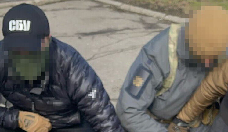 Passed Armed Forces locations to ruscists: deputy director of educational institution detained in Sumy region - SSU. PHOTO