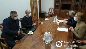 Опубликованы фото освобожденных из плена в Ираке украинцев Фоменкова и Санпитера. ФОТО