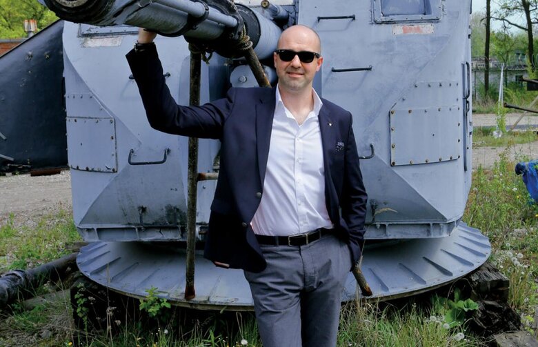 Чи зупинить СБУ зброярську мафію і їхні прокладки: невідома історія одного затримання 03