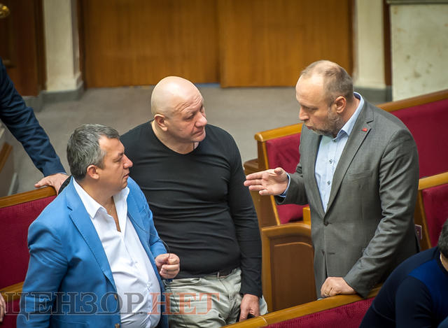Весела історія Розенблата, усмішка Савченко Гройсману, консультації Богомолець і Шурми: день роботи Ради 20 жовтня 11 Весела історія Розенблата, усмішка Савченко Гройсману, консультації Богомолець і Шурми: день роботи Ради 20 жовтня 11