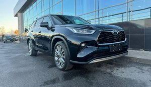 Порт "Південний" замовив люксовий позашляховик Тоyota Highlander за 3 мільйони
