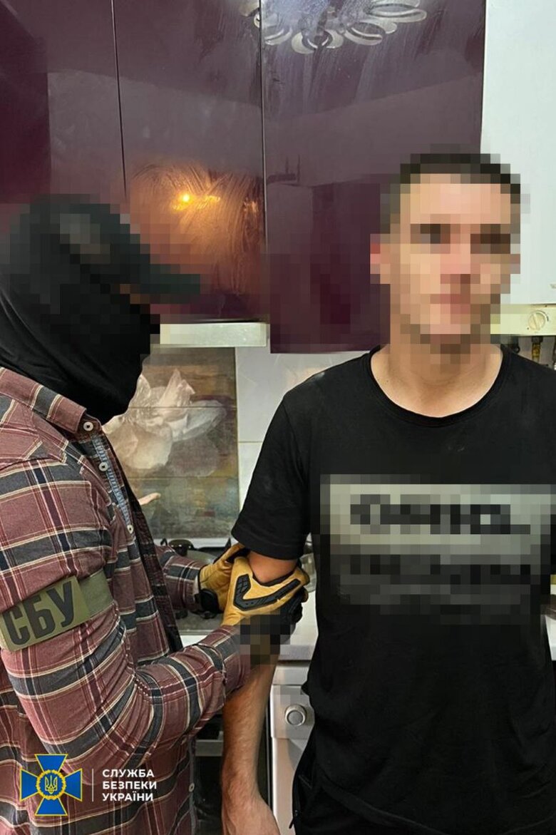 СБУ затримала 5 підпалювачів військових авто та об'єктів Укрзалізниці