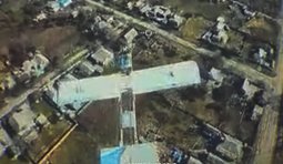 дрон атакує російський безпілотник