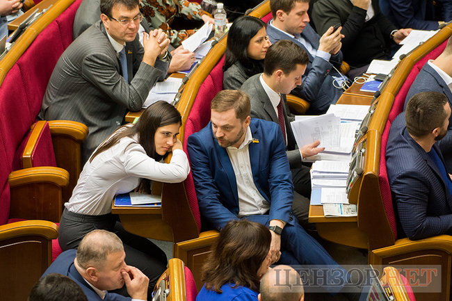 Бесіда Дубінського і Деркача, Балога-хихотун, Повстання ходячих мерців в ОПЗЖ і вказівки щодо голосування нардепа від СН Люботи 11