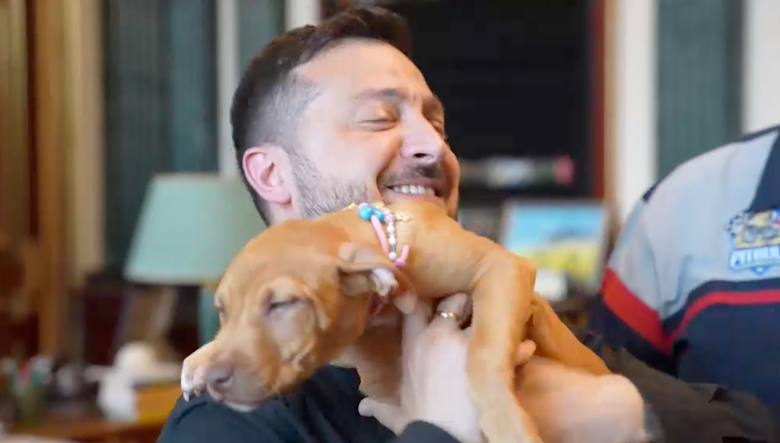 Boxer Crawford presented Zelenskyy with a puppy in Kyiv