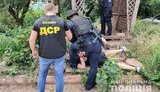 Банду рекетирів, до складу якої входили поліцейський і депутат райради, затримано в Кривому Розі за вимагання $160 тис., - Нацполіція. ВIДЕО