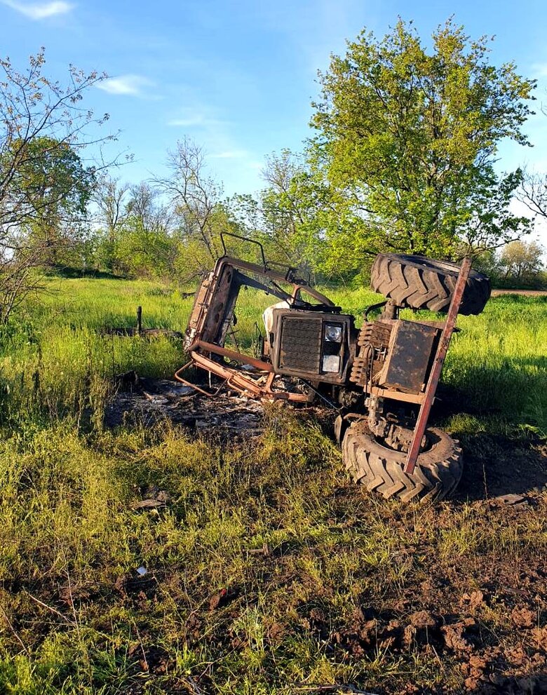 Наслідки ворожих обстрілів Херсонщини 04