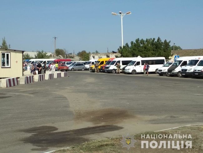 КПВВ Станица Луганская открыли после реконструкции 05