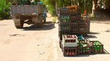 Мэр Макеевки отправил милицию собирать пустые бутылки. ФОТО