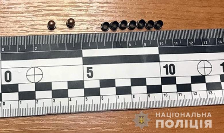 Киянин підстрелив 24-річного чоловіка через неякісний ремонт, - поліція 03