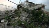 Разрушительное землетрясение на Гаити. Под завалами погребены тысячи людей. ФОТОрепортаж.