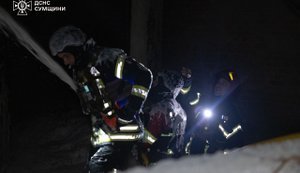 Війська РФ ударили по об’єкту критичної інфраструктури у Сумах. Частина громади без світла (оновлено). ФОТОрепортаж