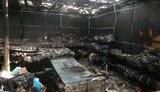 Масштабный пожар на рынке в Симферополе: сгорел склад магазина, торгующего кошачьими шкурками. ФОТОрепортаж