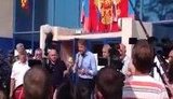 Жители затопленного Крымска - губернатору: Предупредил бы вовремя, мы бы хоть документы забрали. Падло ты! + ВИДЕО.