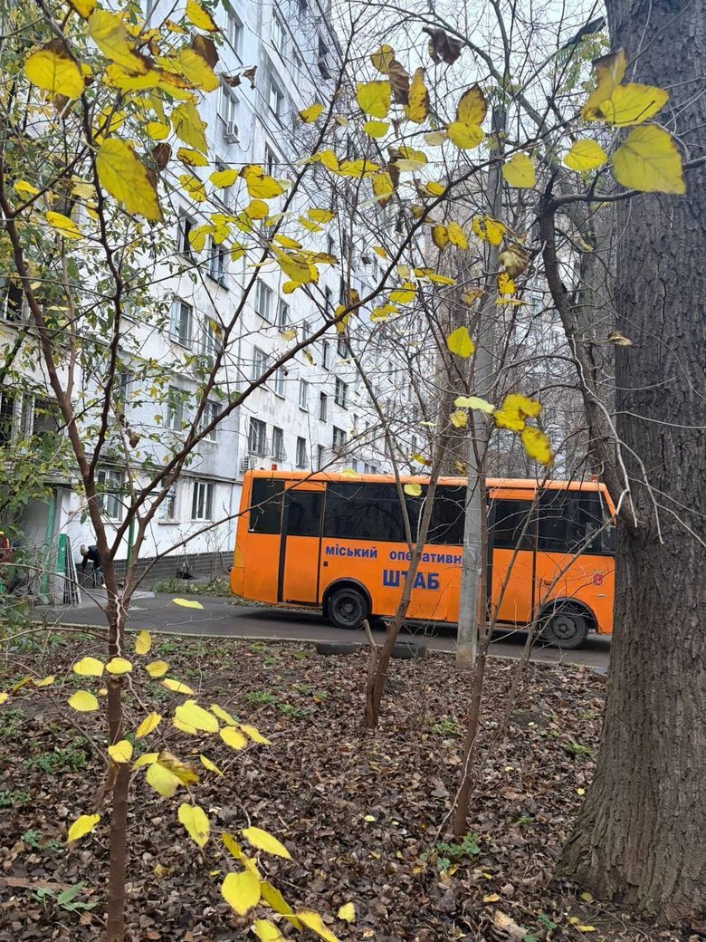 Одеса знову зазнала інтенсивної атаки ворожих безпілотників, постраждало 6 людей.
