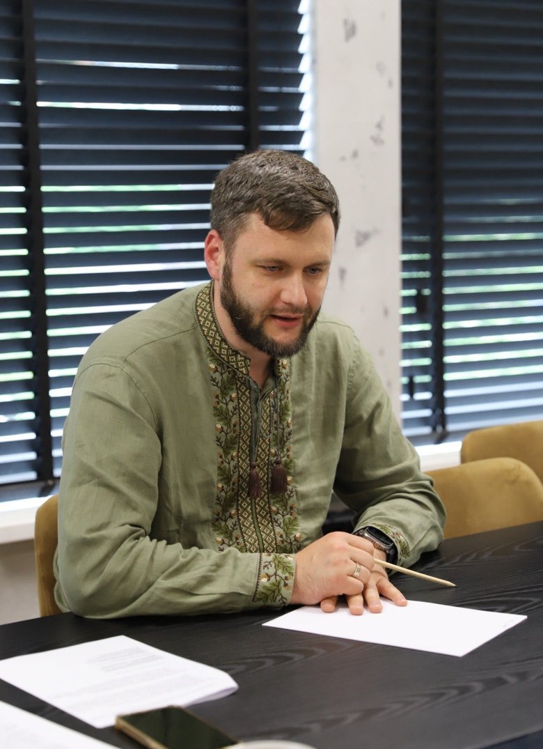 віктор,павлущик