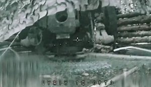 Оптоволоконные дроны SIGNUM ликвидировали шестерых оккупантов и четыре вражеские пушки вблизи Лимана. ВИДЕО