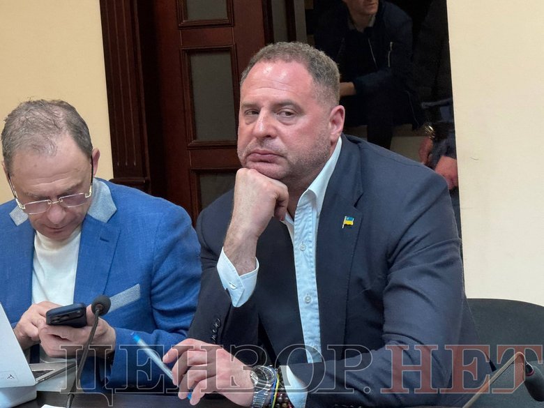 Суд обирає запобіжний захід Андрію Єрмаку