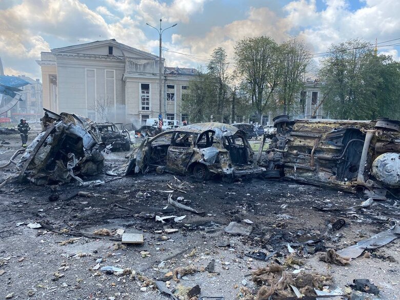 Consequences of Russian occupiers missile attack on Vinnytsia 05