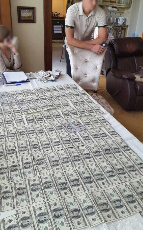 деньги корупция