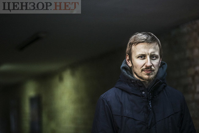 Автор проєкту Ukraїner Богдан Логвиненко: Люди живуть на цій землі, слухають російський реп, стежать за виборами в Америці, а що відбувається поряд - часто не знають 01 Автор проєкту Ukraїner Богдан Логвиненко: Люди живуть на цій землі, слухають російський реп, стежать за виборами в Америці, а що відбувається поряд - часто не знають 01