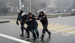 Власти Казахстана сообщают о задержании более 4 тысяч человек