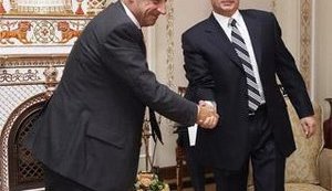 Путин грозился Саркози повесить Саакашвили за "мужское достоинство"?!